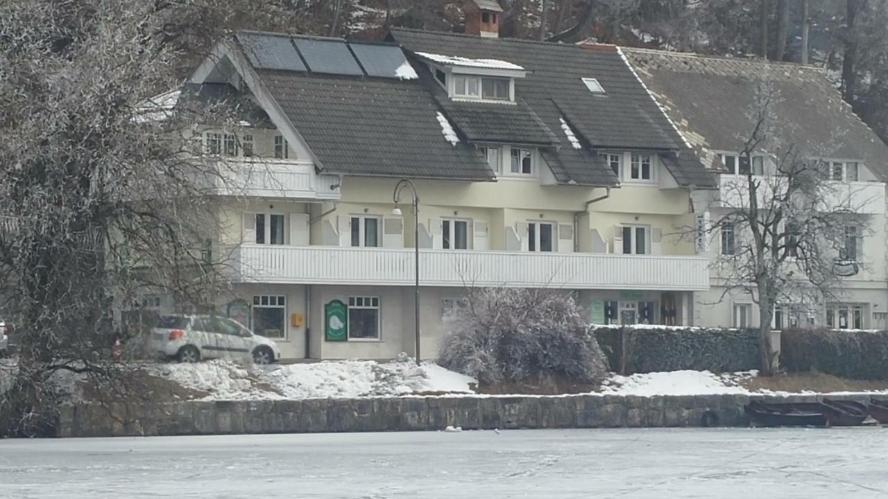 Pletna Lake View Apartment Bled Exterior photo